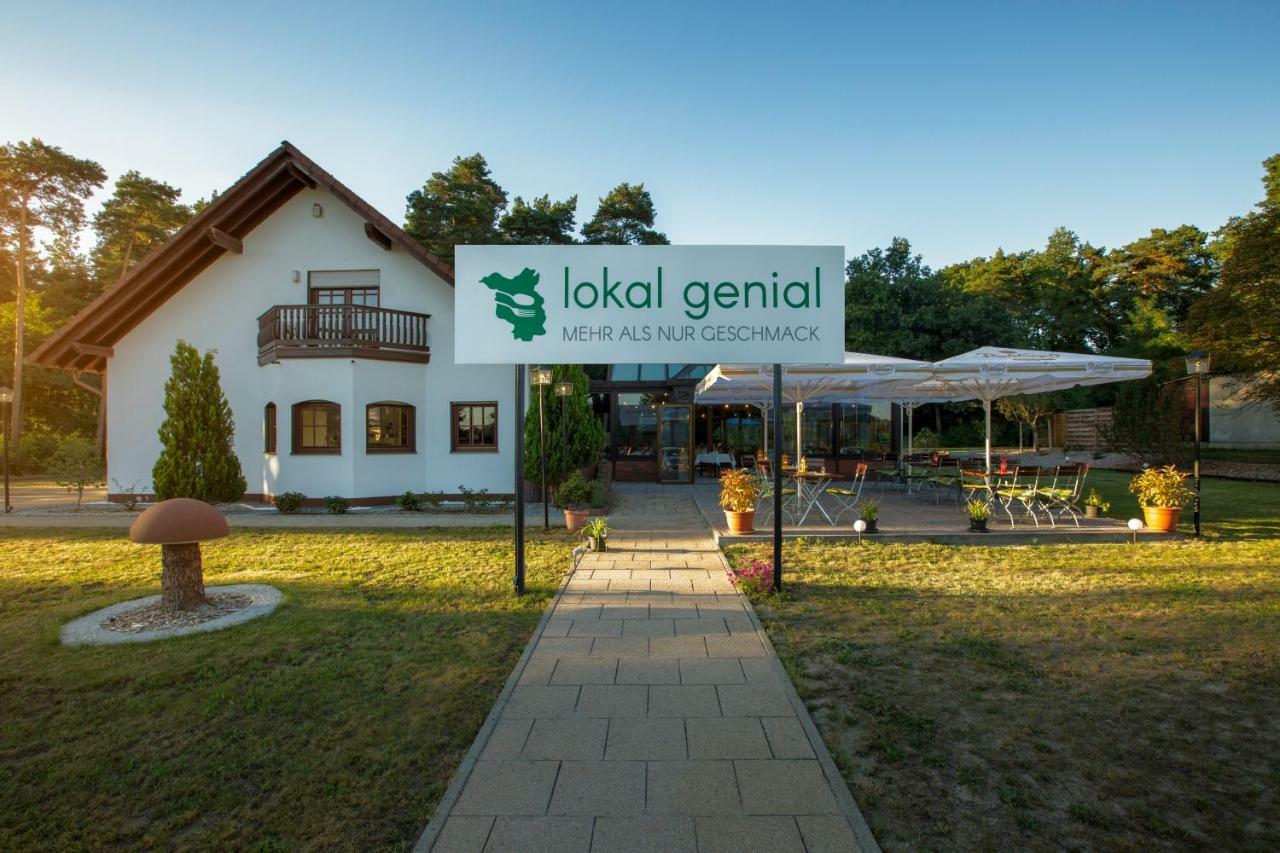 Lokal Genial Pension & Restaurant Beelitz Ngoại thất bức ảnh