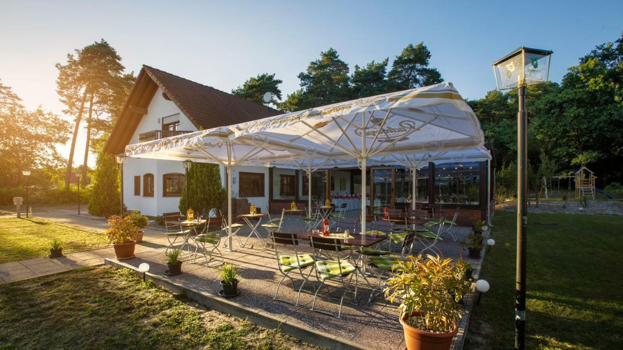 Lokal Genial Pension & Restaurant Beelitz Ngoại thất bức ảnh